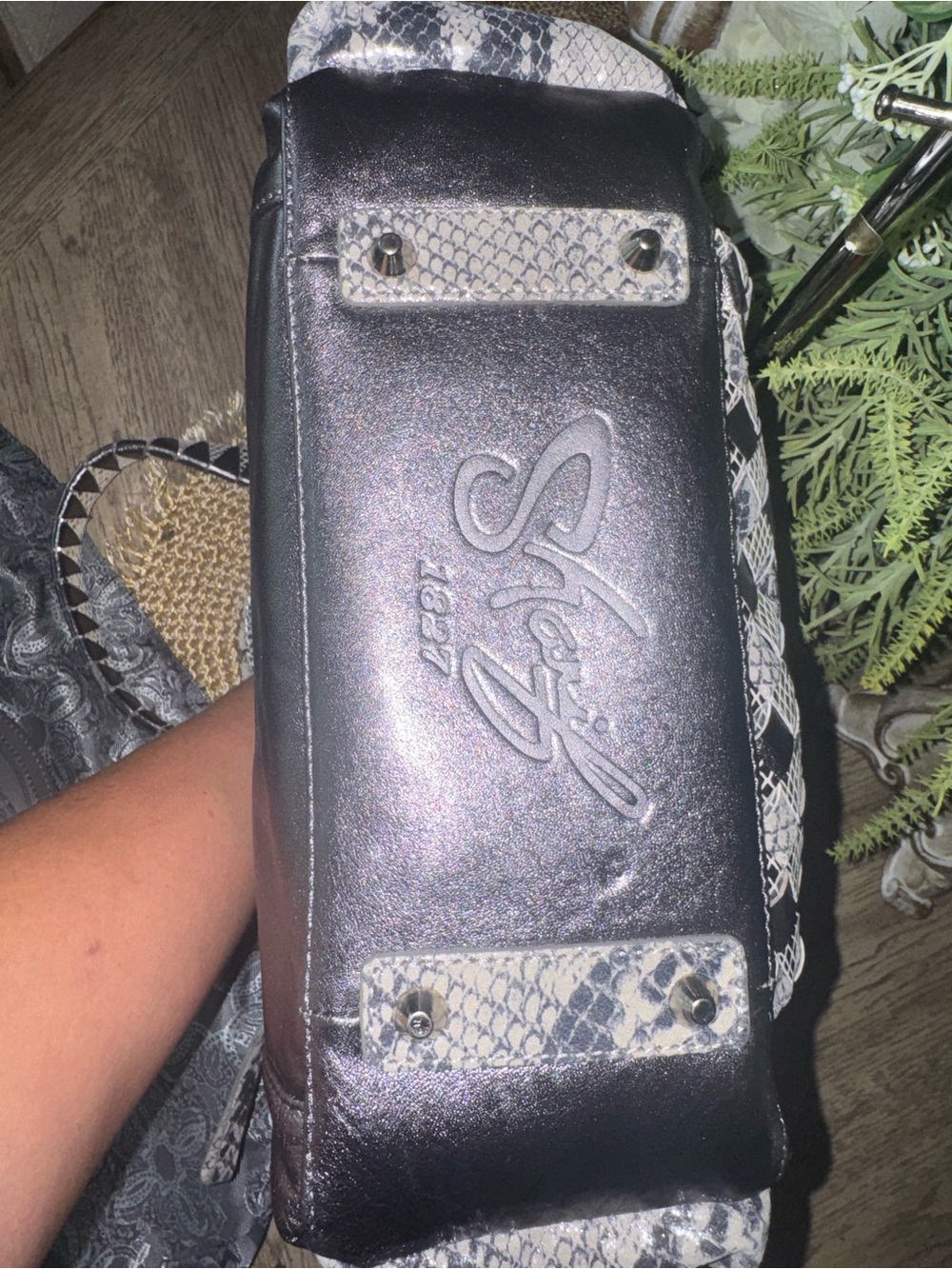 LIKE NEW Sharif Metallic Black & Snakeskin Shoulder Bag - STATEMENT PIECE - Picture 8 of 10